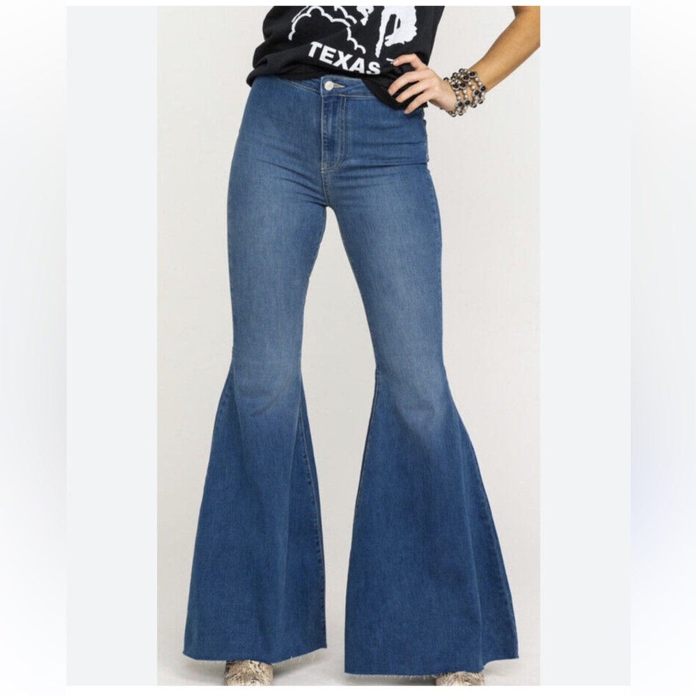 NWT Free People Super Flare Jeans Medium Wash Raw Hem Size 25